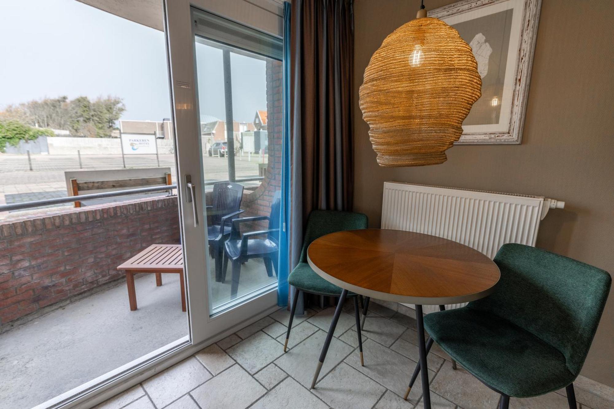 Hotel Tesselhof De Koog  Eksteriør bilde